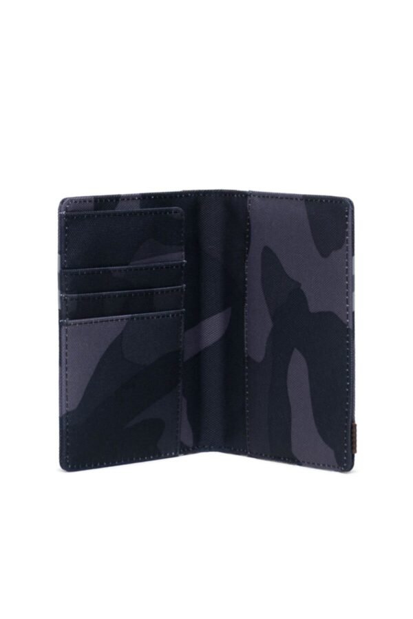 2_org_zoom-33.jpg Herschel Raynor Passport Holder RFID – Night Camo/synthetic Leather Stripe Grey/black